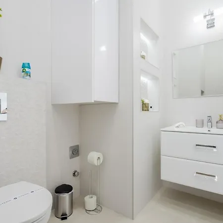 Bpr Etienne Charming Apartment *