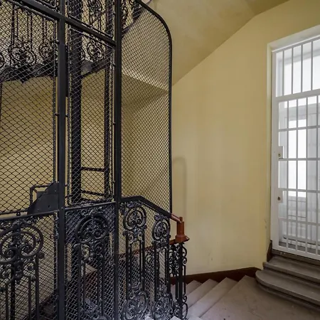 Bpr Etienne Charming Budapest