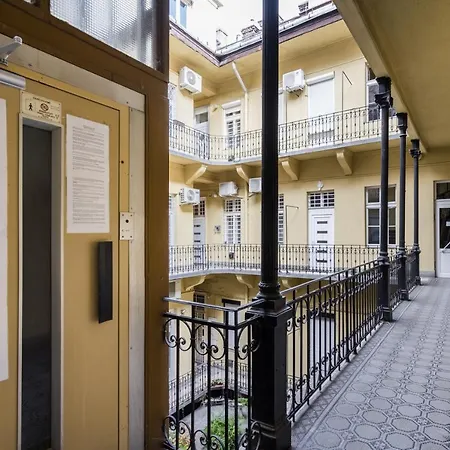 Bpr Etienne Charming