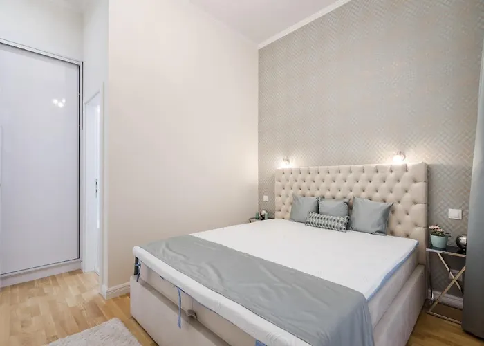 Bpr Etienne Charming Budapešť